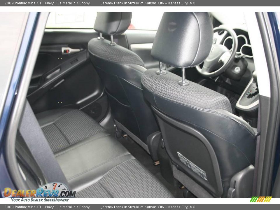 2009 Pontiac Vibe GT Navy Blue Metallic / Ebony Photo #25