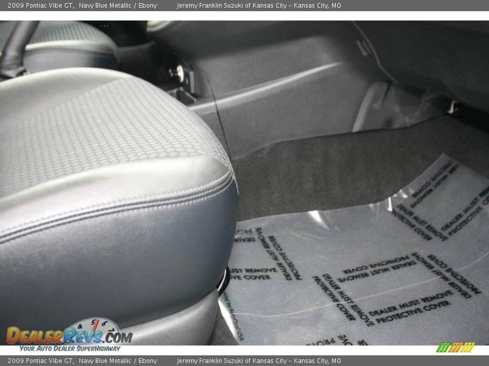 2009 Pontiac Vibe GT Navy Blue Metallic / Ebony Photo #28