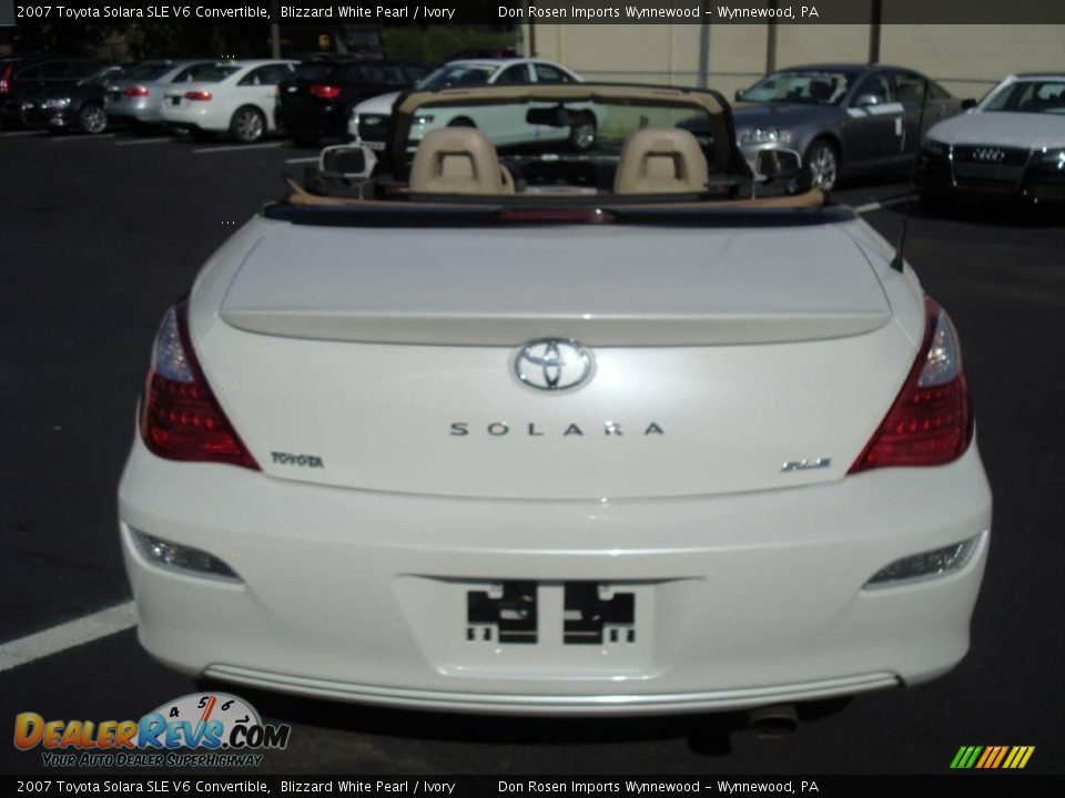 2007 Toyota Solara SLE V6 Convertible Blizzard White Pearl / Ivory Photo #8