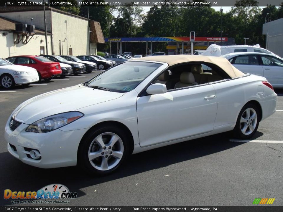 2007 Toyota Solara SLE V6 Convertible Blizzard White Pearl / Ivory Photo #33