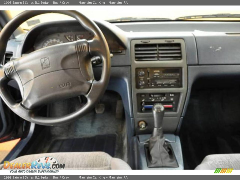 1993 Saturn S Series SL1 Sedan Blue / Gray Photo #7