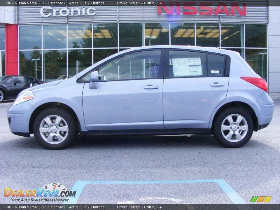 Nissan versa arctic blue #4