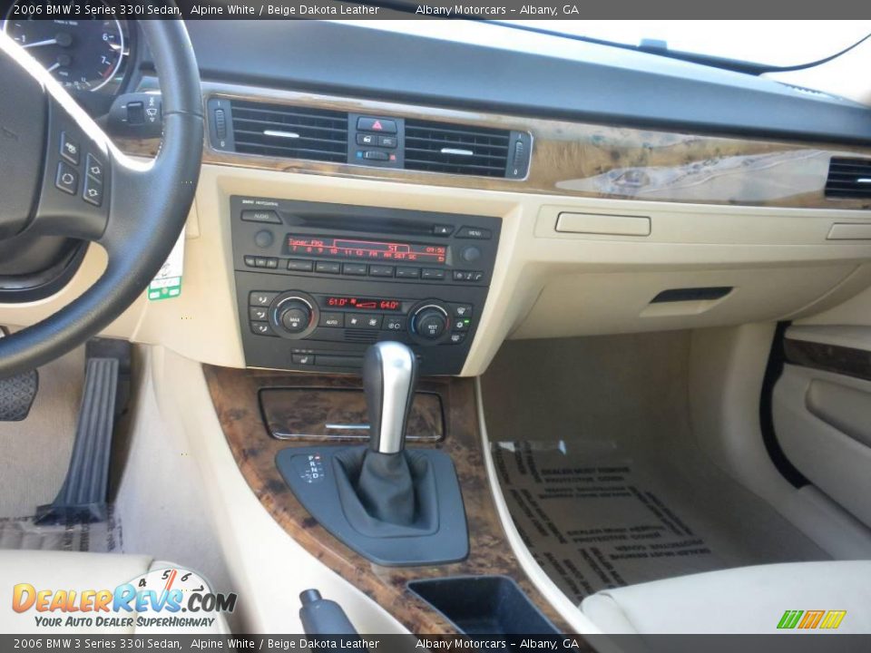 2006 BMW 3 Series 330i Sedan Alpine White / Beige Dakota Leather Photo #14