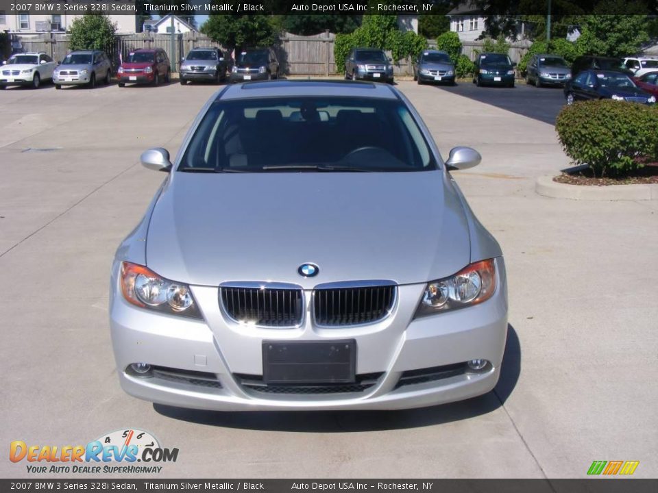 2007 BMW 3 Series 328i Sedan Titanium Silver Metallic / Black Photo #3