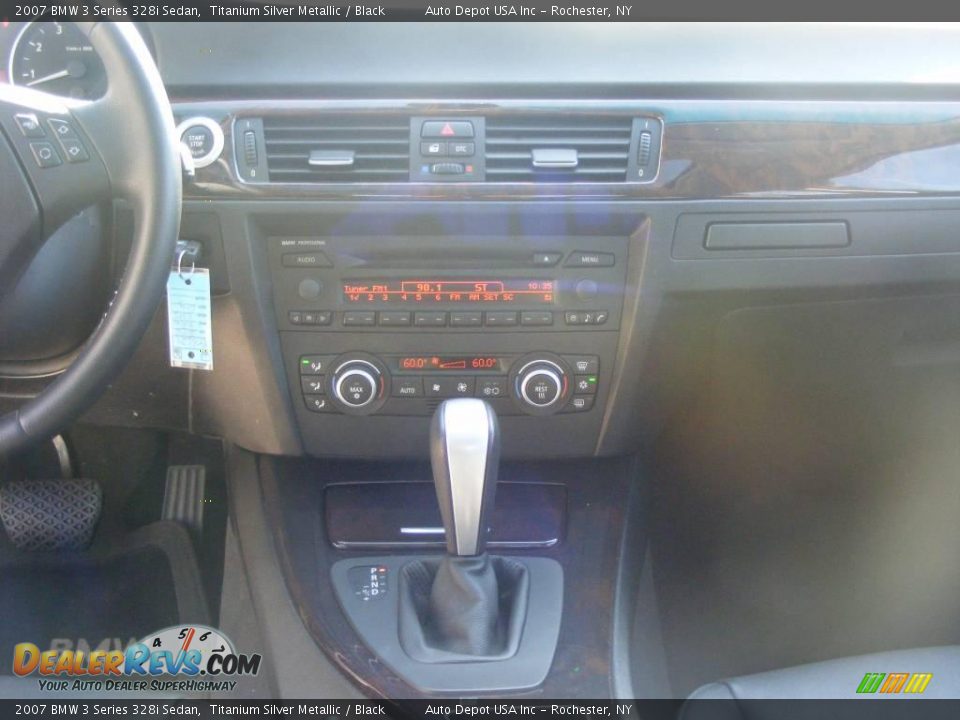 2007 BMW 3 Series 328i Sedan Titanium Silver Metallic / Black Photo #11