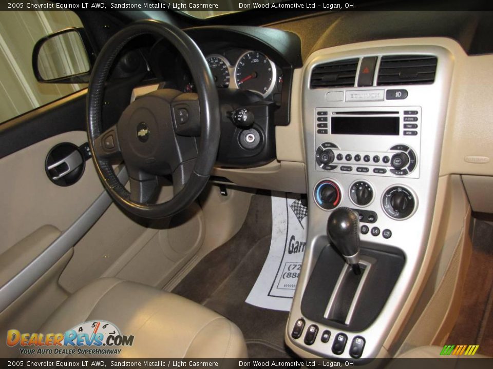 2005 Chevrolet Equinox LT AWD Sandstone Metallic / Light Cashmere Photo #15