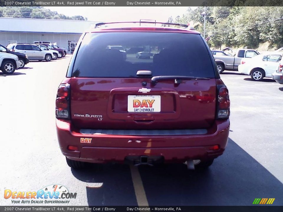 2007 Chevrolet TrailBlazer LT 4x4 Red Jewel Tint Coat / Ebony Photo #5