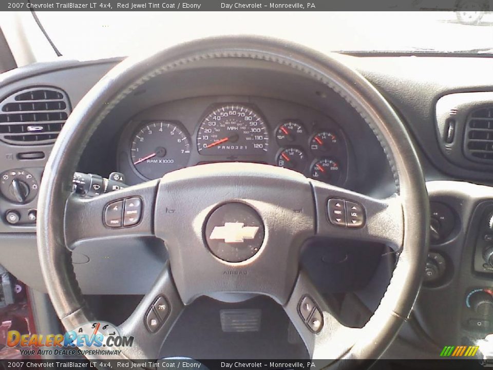 2007 Chevrolet TrailBlazer LT 4x4 Red Jewel Tint Coat / Ebony Photo #20