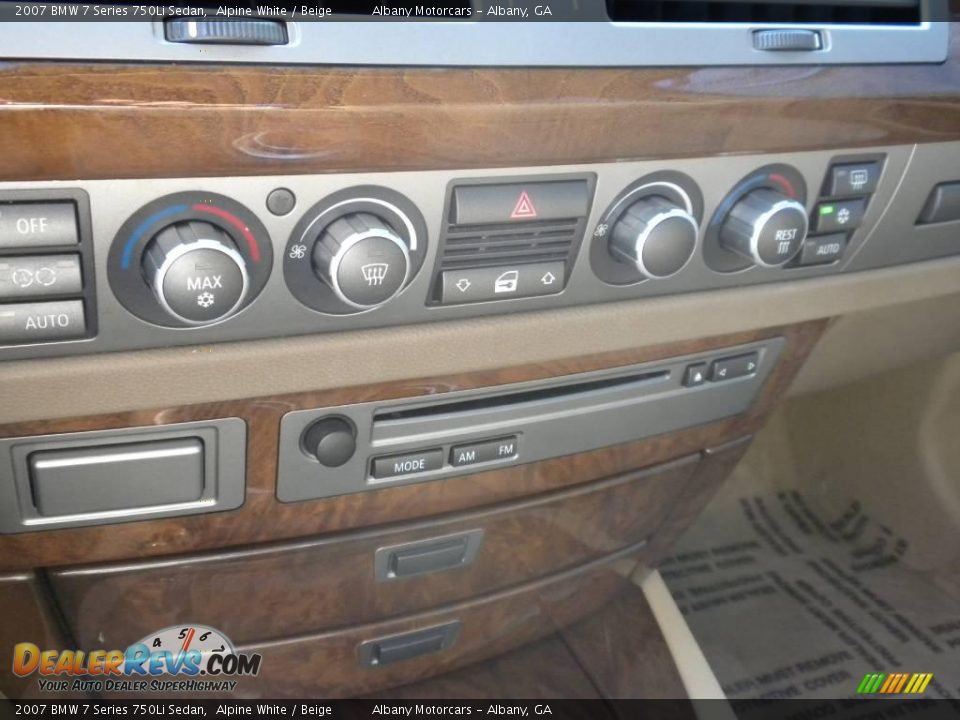 2007 BMW 7 Series 750Li Sedan Alpine White / Beige Photo #17