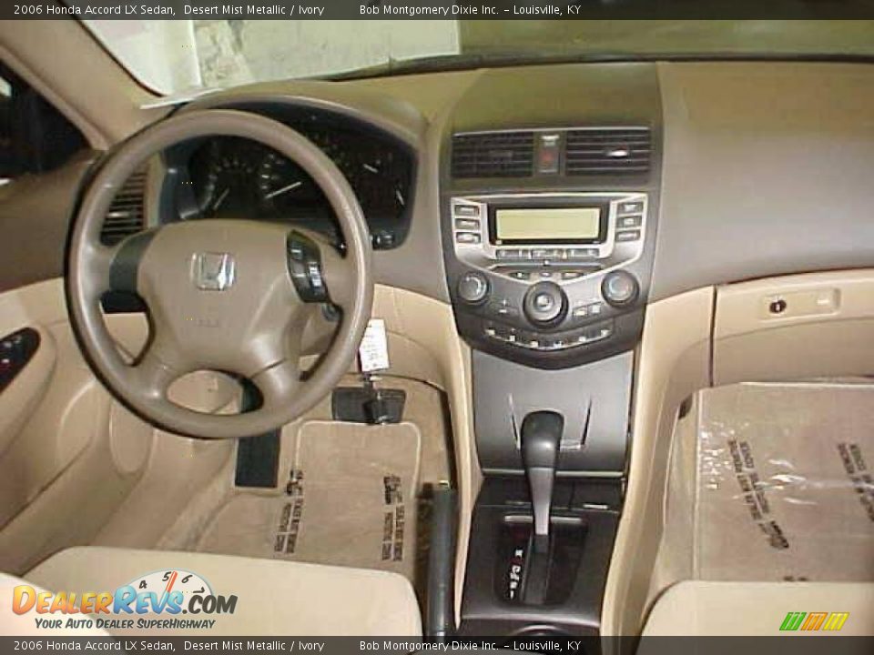 2006 Honda Accord LX Sedan Desert Mist Metallic / Ivory Photo #17