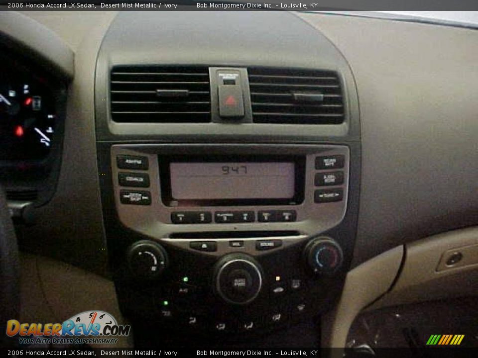 2006 Honda Accord LX Sedan Desert Mist Metallic / Ivory Photo #21