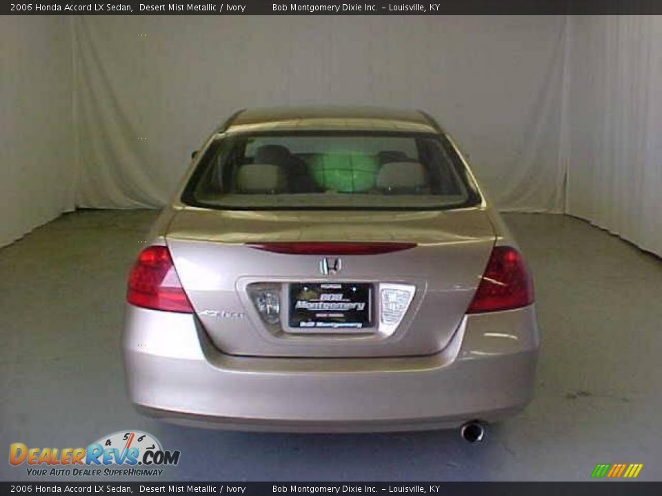 2006 Honda Accord LX Sedan Desert Mist Metallic / Ivory Photo #23
