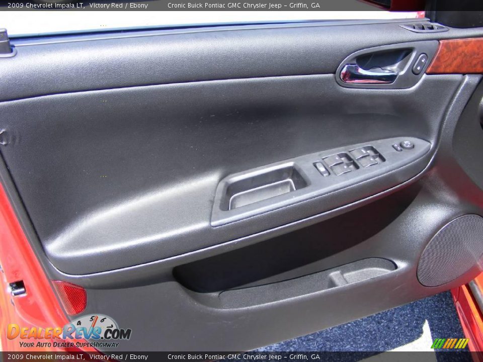 2009 Chevrolet Impala LT Victory Red / Ebony Photo #13