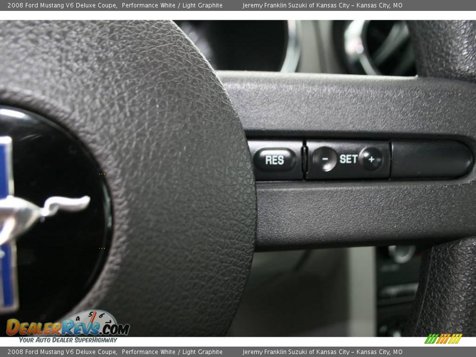 2008 Ford Mustang V6 Deluxe Coupe Performance White / Light Graphite Photo #15
