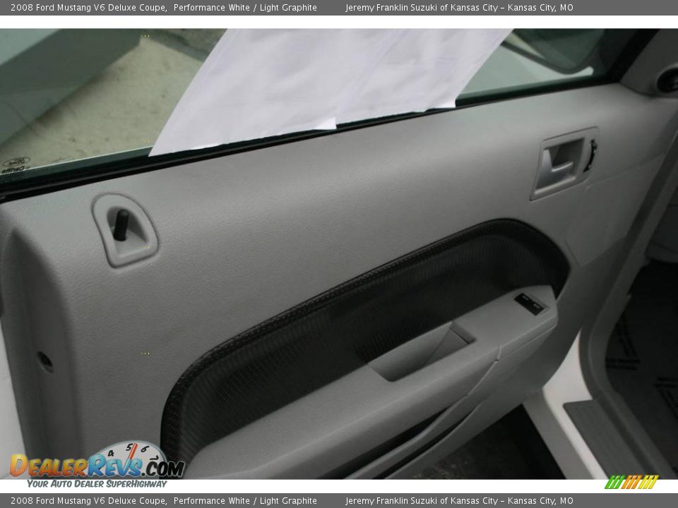 2008 Ford Mustang V6 Deluxe Coupe Performance White / Light Graphite Photo #20