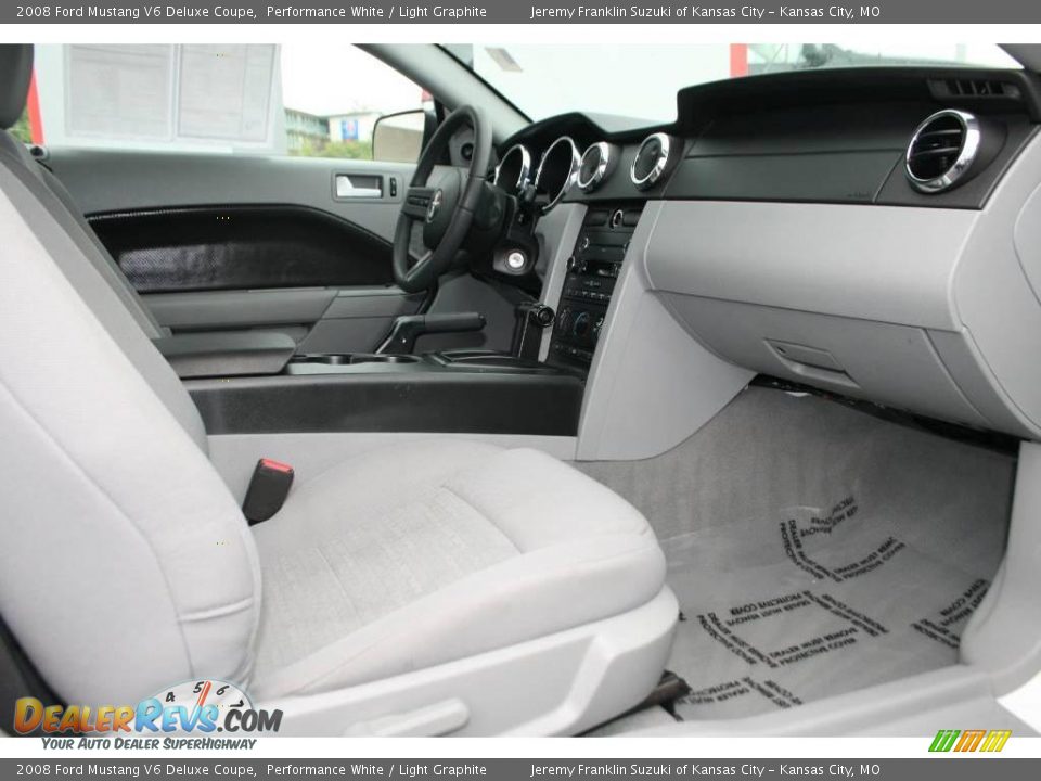 2008 Ford Mustang V6 Deluxe Coupe Performance White / Light Graphite Photo #34