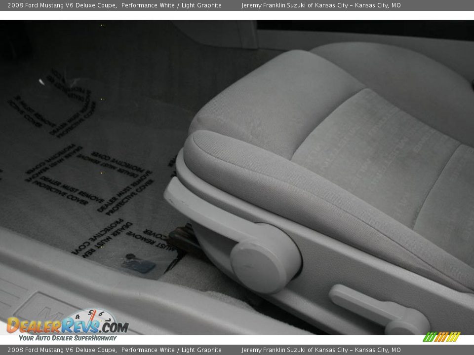 2008 Ford Mustang V6 Deluxe Coupe Performance White / Light Graphite Photo #36