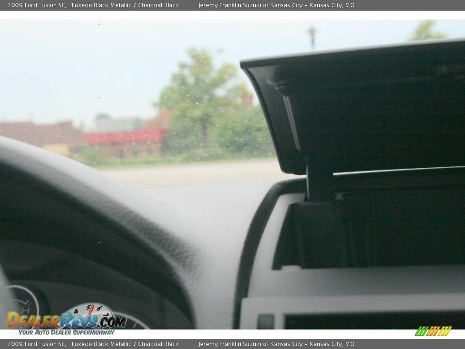 2009 Ford Fusion SE Tuxedo Black Metallic / Charcoal Black Photo #9