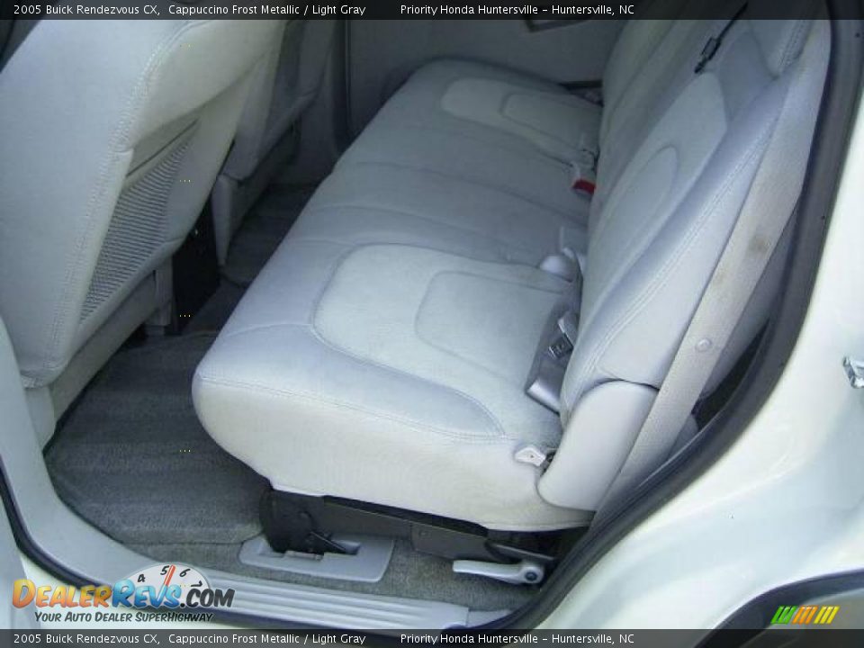 2005 Buick Rendezvous CX Cappuccino Frost Metallic / Light Gray Photo #9