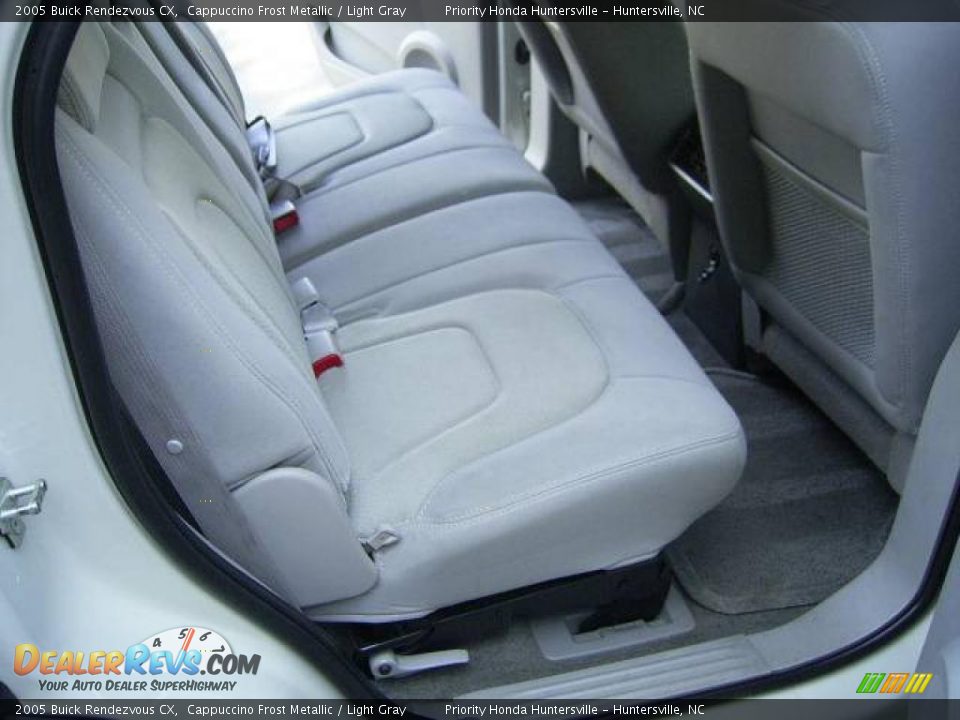 2005 Buick Rendezvous CX Cappuccino Frost Metallic / Light Gray Photo #11