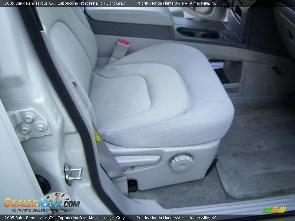2005 Buick Rendezvous CX Cappuccino Frost Metallic / Light Gray Photo #13