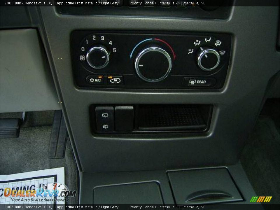 2005 Buick Rendezvous CX Cappuccino Frost Metallic / Light Gray Photo #20