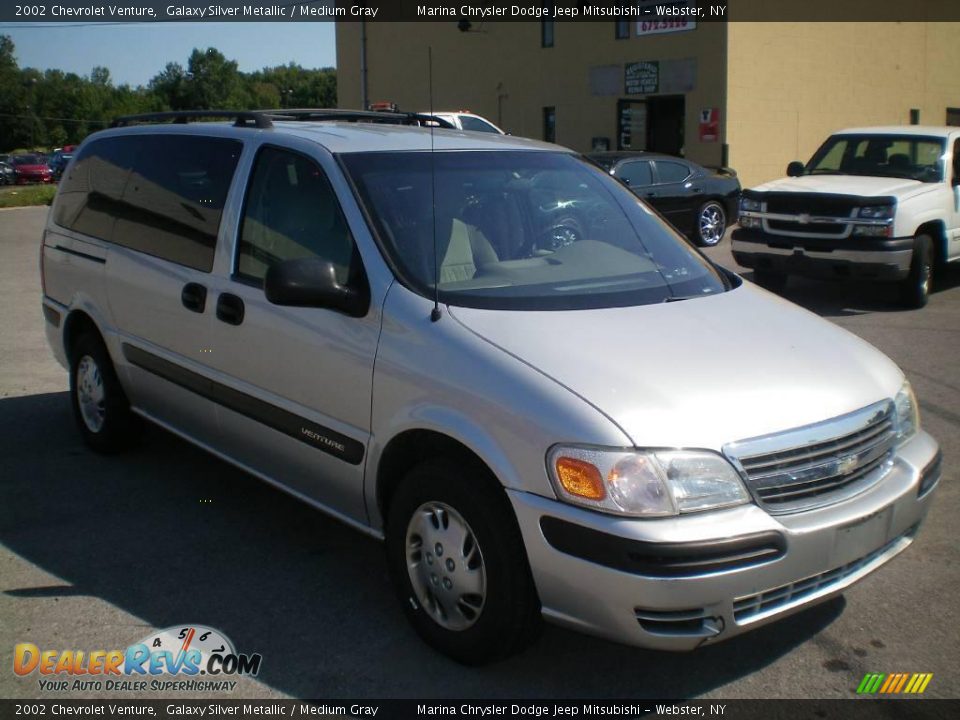 2002 Chevrolet Venture Galaxy Silver Metallic / Medium Gray Photo #12