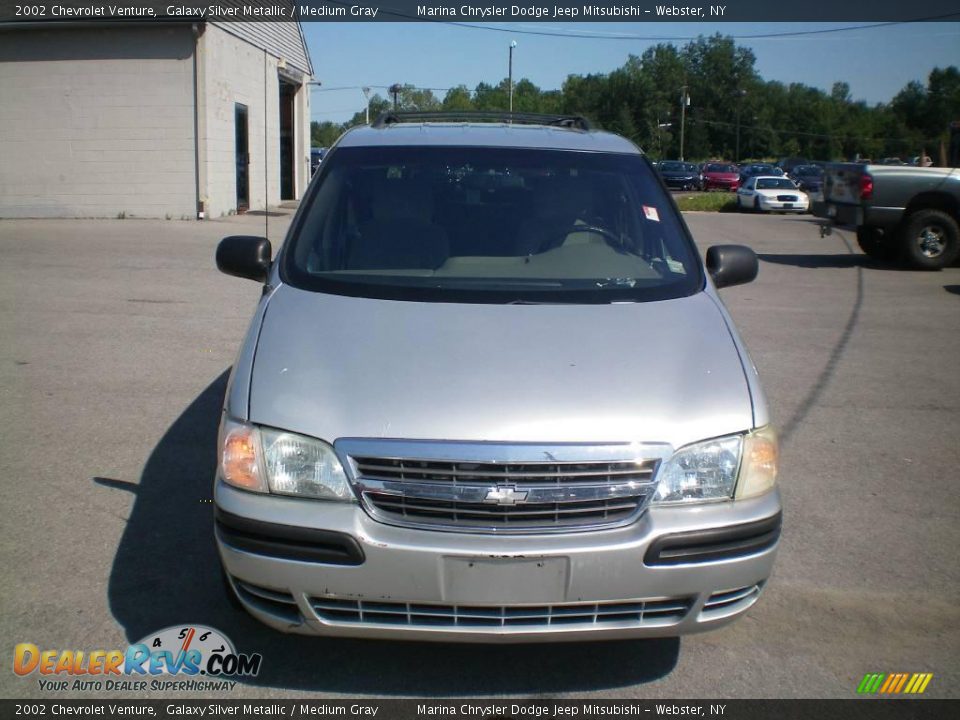 2002 Chevrolet Venture Galaxy Silver Metallic / Medium Gray Photo #13