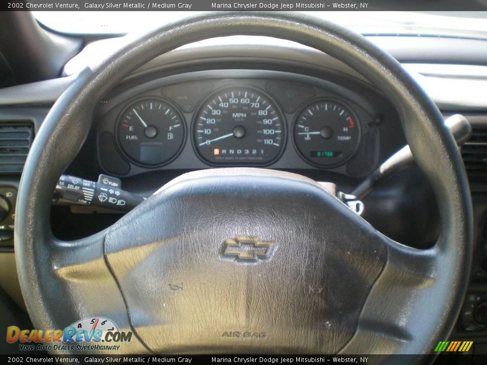 2002 Chevrolet Venture Galaxy Silver Metallic / Medium Gray Photo #26