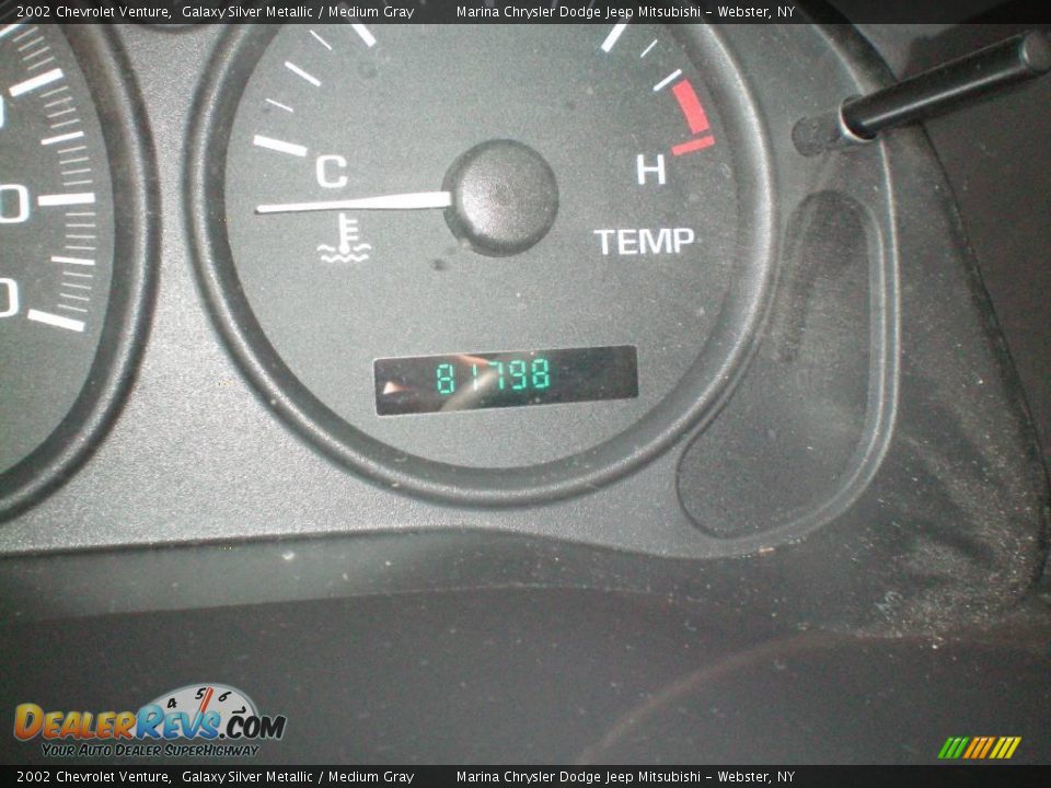 2002 Chevrolet Venture Galaxy Silver Metallic / Medium Gray Photo #27