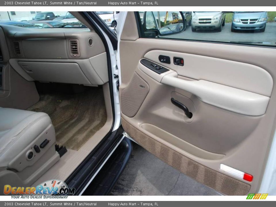 2003 Chevrolet Tahoe LT Summit White / Tan/Neutral Photo #30