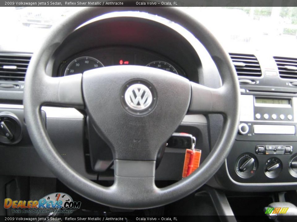 2009 Volkswagen Jetta S Sedan Reflex Silver Metallic / Anthracite Photo #21