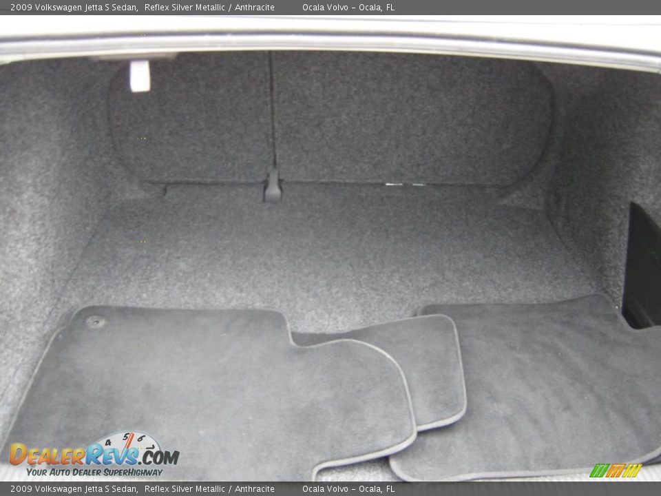 2009 Volkswagen Jetta S Sedan Reflex Silver Metallic / Anthracite Photo #25