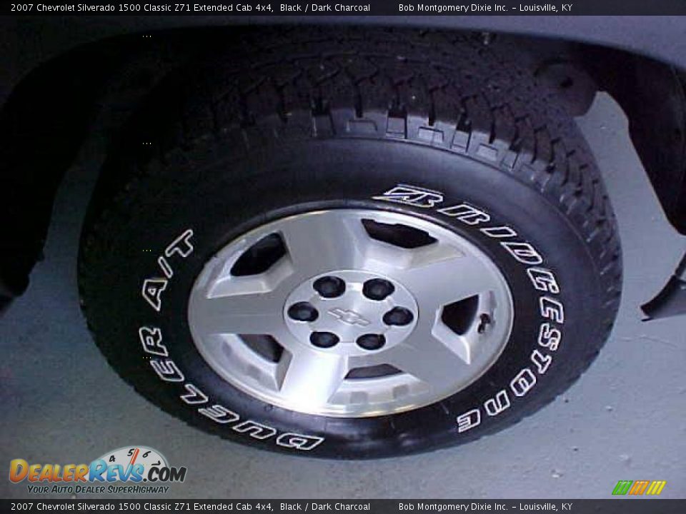 2007 Chevrolet Silverado 1500 Classic Z71 Extended Cab 4x4 Black / Dark Charcoal Photo #6