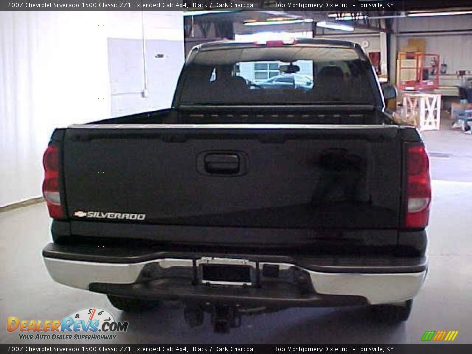 2007 Chevrolet Silverado 1500 Classic Z71 Extended Cab 4x4 Black / Dark Charcoal Photo #15