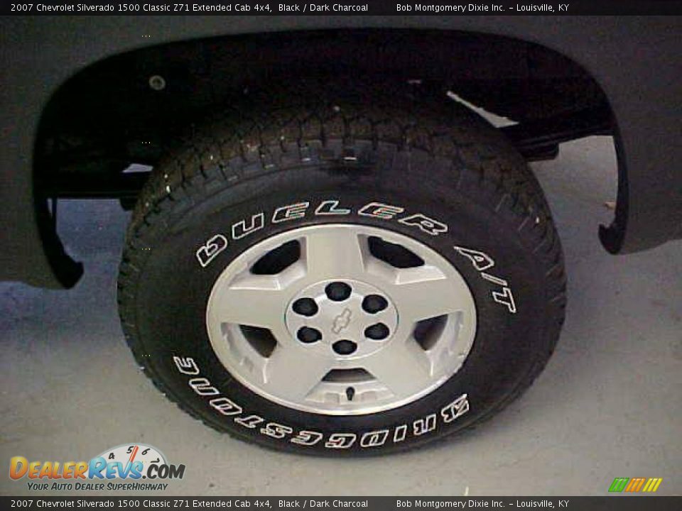2007 Chevrolet Silverado 1500 Classic Z71 Extended Cab 4x4 Black / Dark Charcoal Photo #17