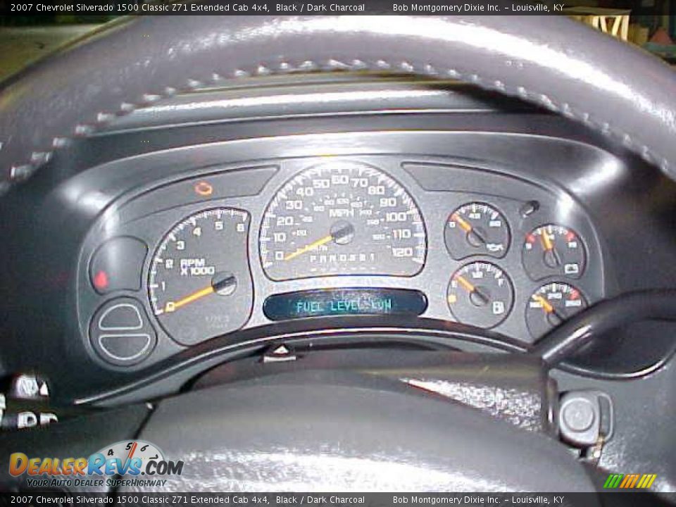 2007 Chevrolet Silverado 1500 Classic Z71 Extended Cab 4x4 Black / Dark Charcoal Photo #23