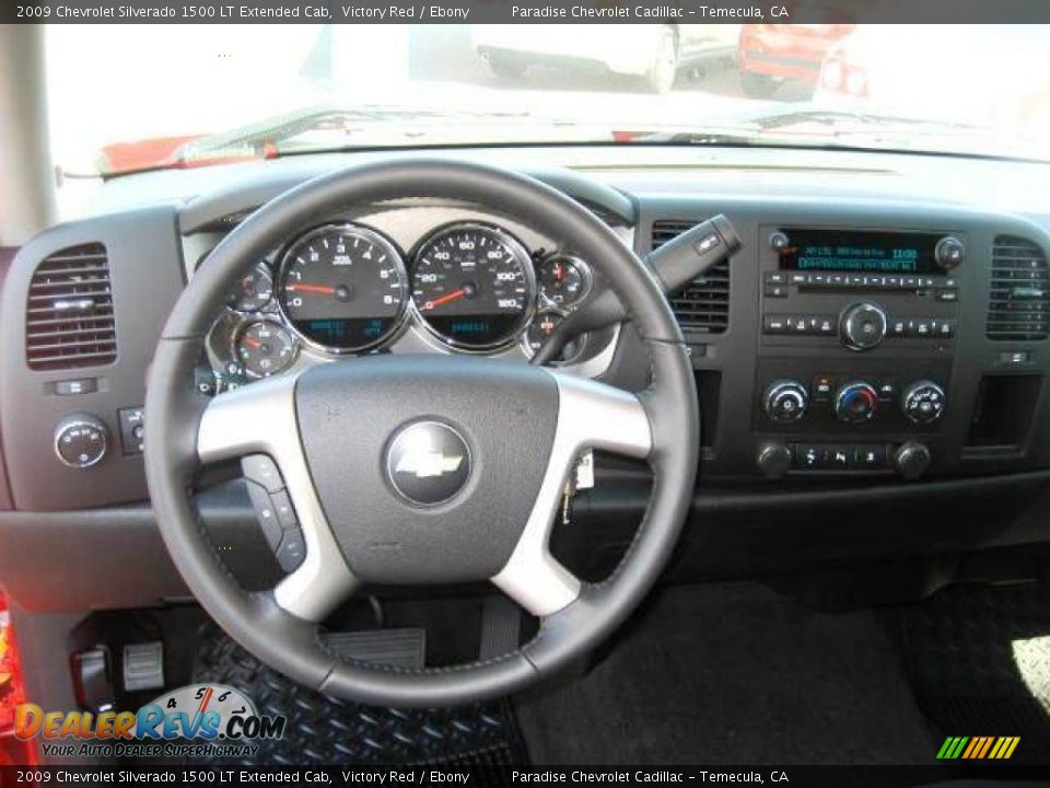 2009 Chevrolet Silverado 1500 LT Extended Cab Victory Red / Ebony Photo #17