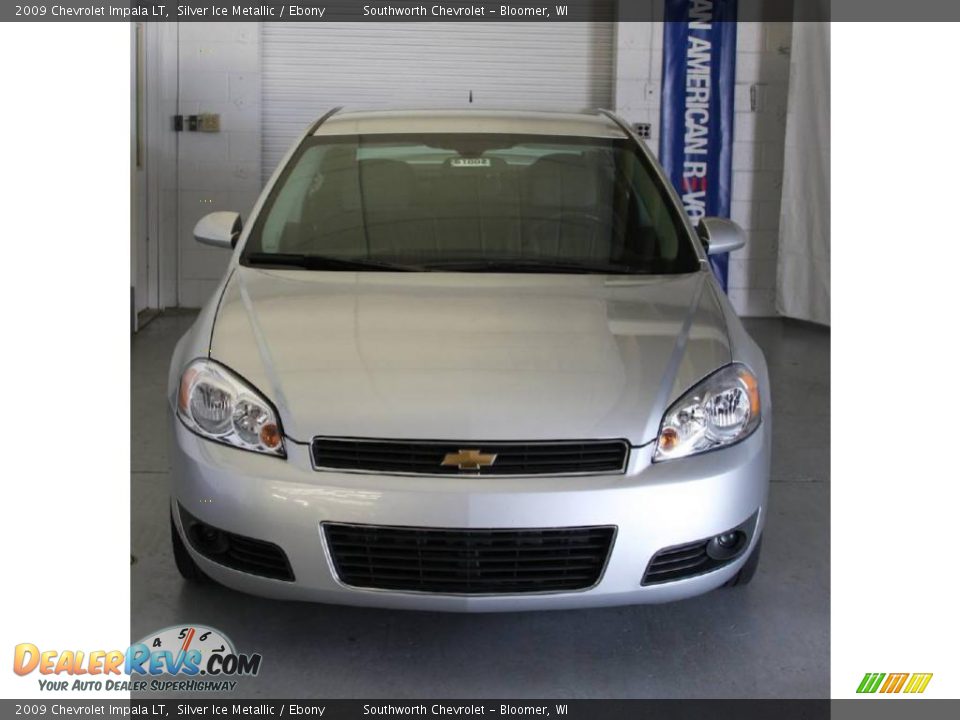 2009 Chevrolet Impala LT Silver Ice Metallic / Ebony Photo #2