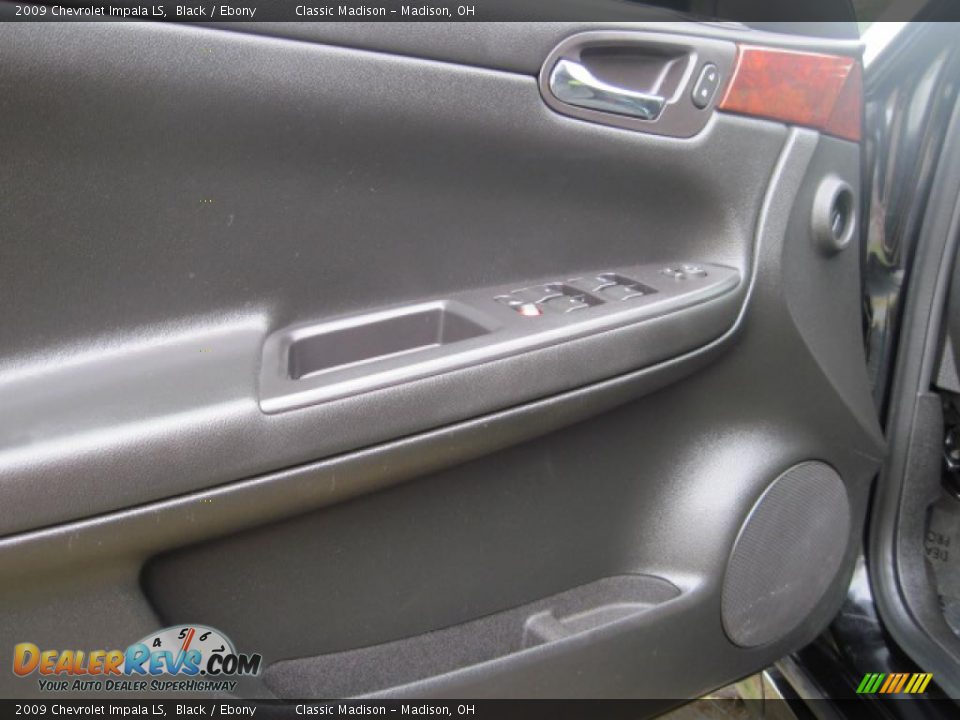 2009 Chevrolet Impala LS Black / Ebony Photo #13