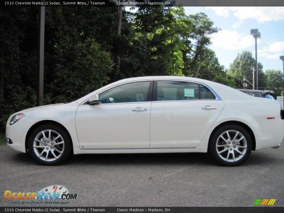 2010 Chevrolet Malibu LS Sedan Summit White / Titanium Photo #5