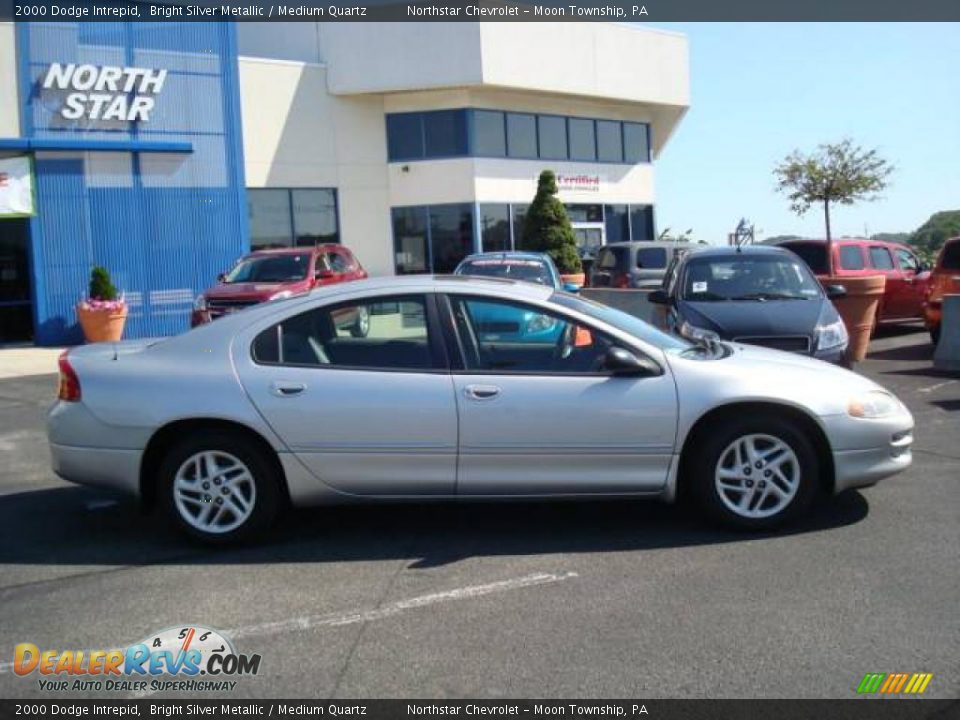 2000 Dodge Intrepid Bright Silver Metallic / Medium Quartz Photo #2