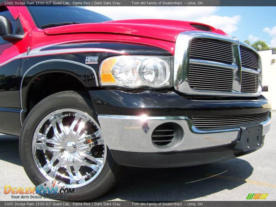 2005 Dodge Ram 1500 SLT Quad Cab Flame Red / Dark Slate Gray Photo #2