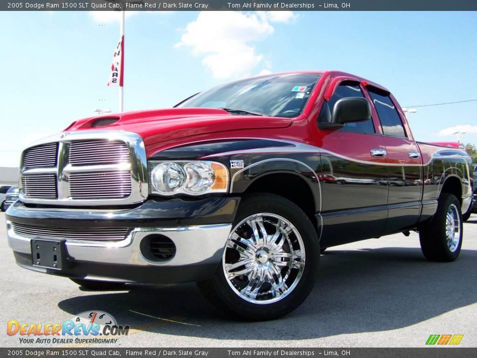 2005 Dodge Ram 1500 SLT Quad Cab Flame Red / Dark Slate Gray Photo #5