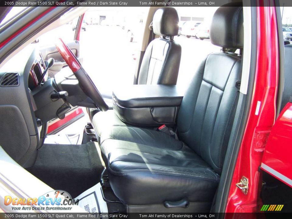 2005 Dodge Ram 1500 SLT Quad Cab Flame Red / Dark Slate Gray Photo #9