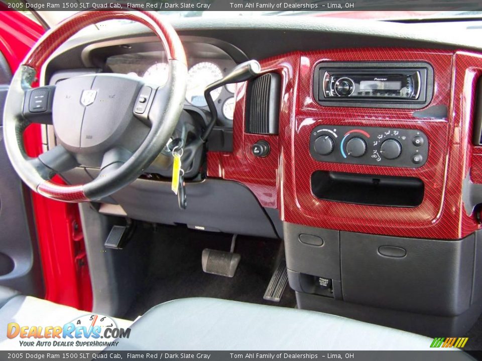 2005 Dodge Ram 1500 SLT Quad Cab Flame Red / Dark Slate Gray Photo #13