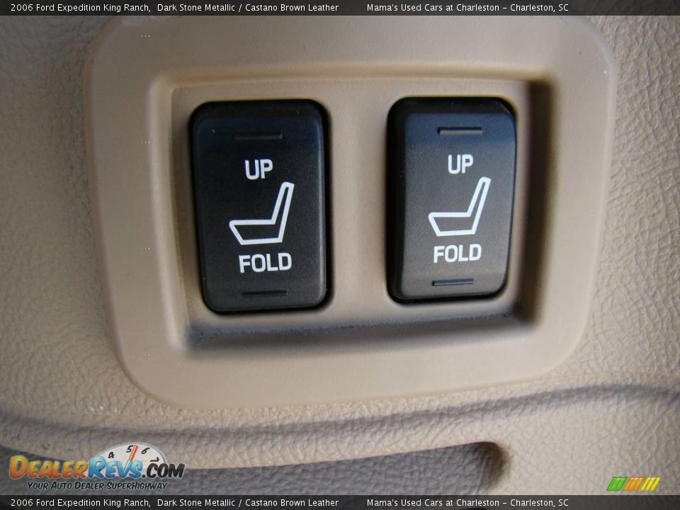 2006 Ford Expedition King Ranch Dark Stone Metallic / Castano Brown Leather Photo #16