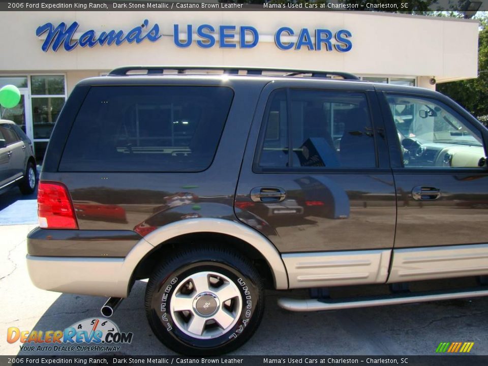 2006 Ford Expedition King Ranch Dark Stone Metallic / Castano Brown Leather Photo #28