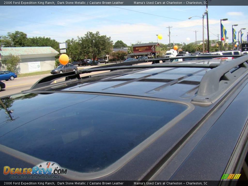 2006 Ford Expedition King Ranch Dark Stone Metallic / Castano Brown Leather Photo #32