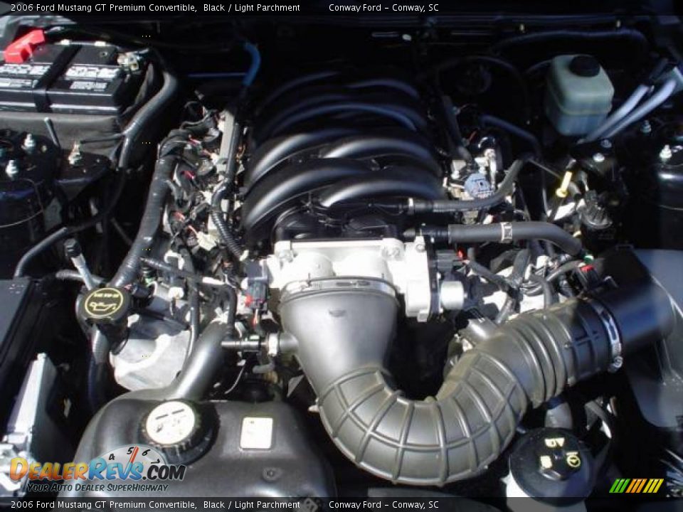 2006 Ford Mustang GT Premium Convertible Black / Light Parchment Photo #11